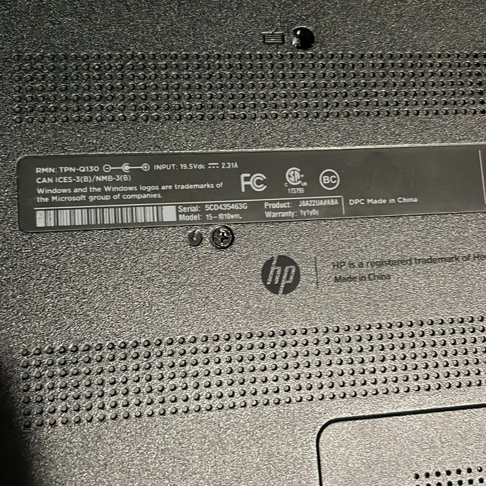 HP 15-F010 wm Notebook PC